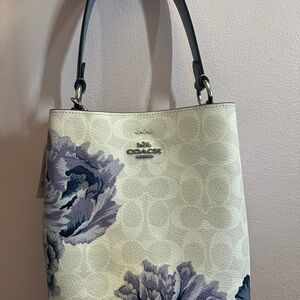 Coach 6024 Small Town Bucket Bag in Signature Canvas with Kaffe Fassett